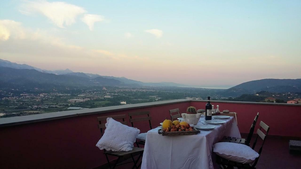Dolce Casa Apartment Vezzano Ligure Luaran gambar